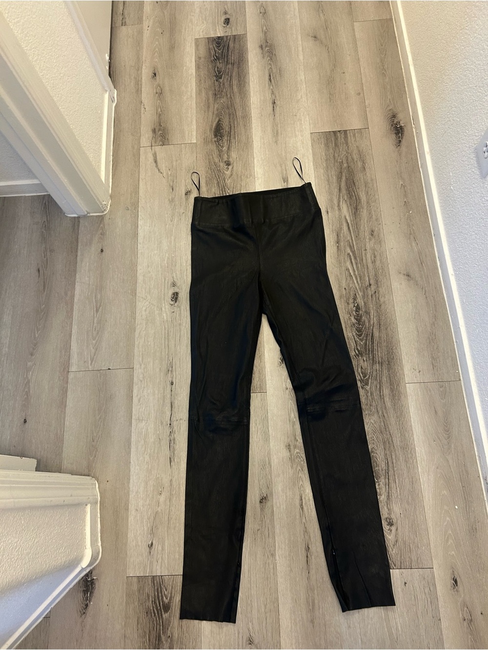 Black Cropped Leather-Look Ankle Pants - Picture 4 of 4